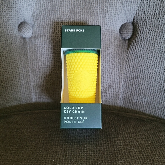 ✨️HP 3X✨️ Starbucks☕️ Hawaii🌺 Collection Studded Yellow💛 Pineapple🍍 Keychain - Picture 5 of 10